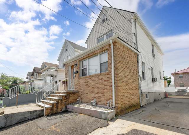 Property at 12311 115th Ave, South Ozone Park, NY 11420, 3 beds, 2.5 baths
