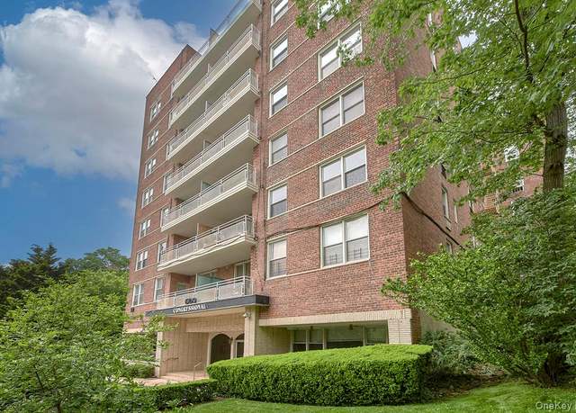 Property at 609 Kappock St Unit 3F, Bronx, NY 10463, 2 beds, 1 bath