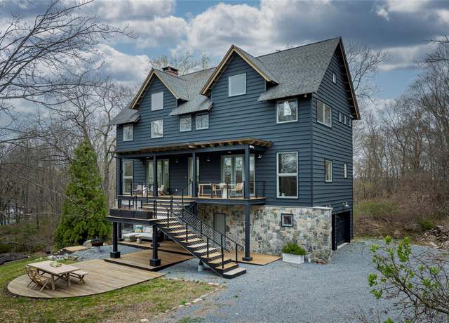 Property at 21 Private Way, Garrison, NY 10524, 3 beds, 3 baths