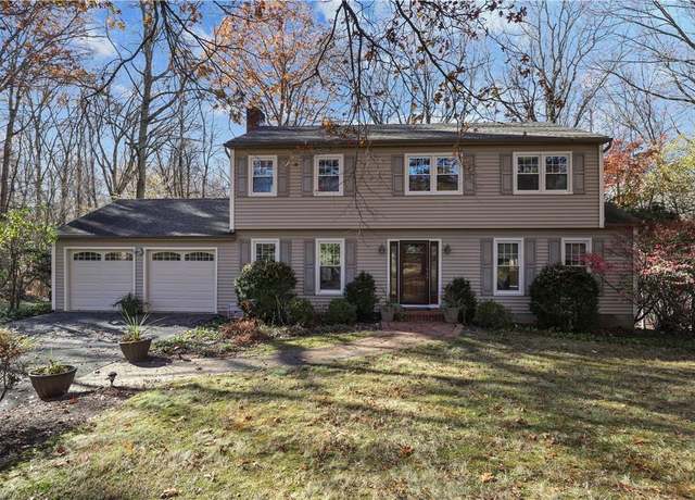 Property at 10 Silvermine Dr, South Salem, NY 10590, 4 beds, 2.5 baths