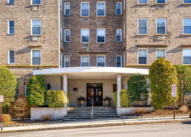 Property at 16 N Chatsworth Ave #603, Larchmont, NY 10538, 2 beds, 2 baths