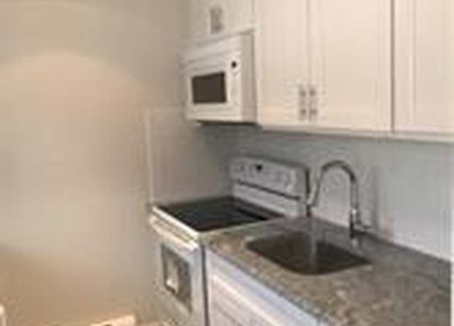 Property at 49 Tanager Rd #4905, Monroe, NY 10950, 1 bed, 1 bath