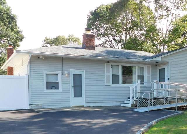 Property at 80 Alcolade Dr E, Shirley, NY 11967, 3 beds, 1 bath