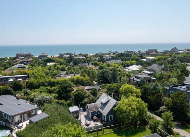 Property at 38 Homesite Ave, Seaview, NY 11770, 4 beds, 1.5 baths