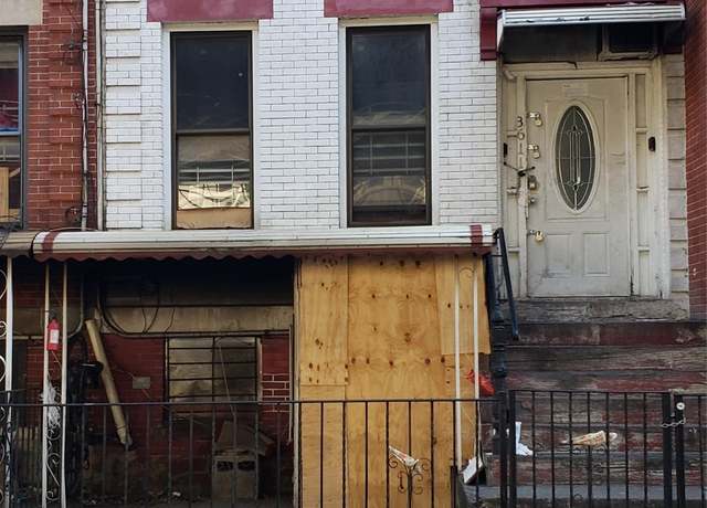 Property at 36-11 31 St, Long Island City, NY 11106, 5 beds, 3 baths