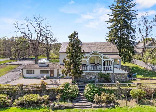 Property at 100 Pleasant Hill Rd, New Windsor, NY 12553, 5 beds, 5 baths