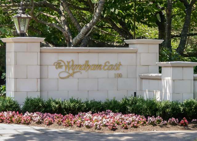 Property at 100 Hilton Ave Unit 510 E, Garden City, NY 11530, 2 beds, 2.5 baths