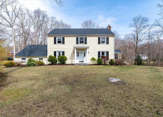 Property at 2 Hastings Ct, South Salem, NY 10590, 4 beds, 2.5 baths