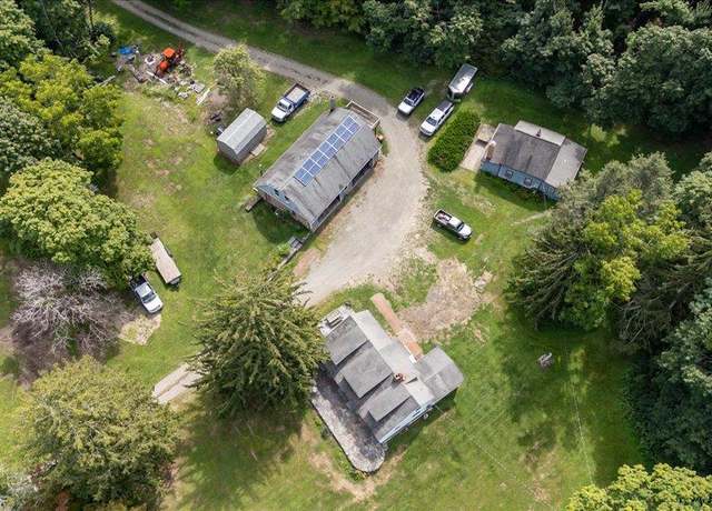Property at 153-155 Schoolhouse Ln, Hopewell Junction, NY 12533, 5 beds, 2 baths