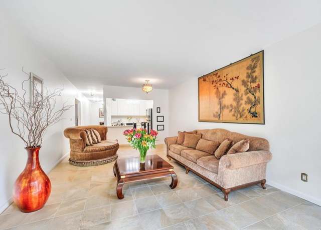 Property at 590 Louisiana Ave #1, Brooklyn, NY 11239, 2 beds, 2 baths