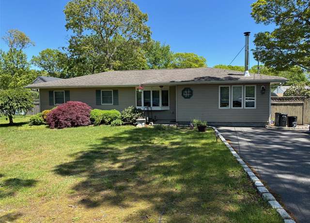 Property at 53 Corbin Ave, Shirley, NY 11967, 3 beds, 2 baths