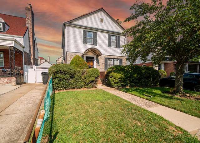 Property at 75-73 179th St, Fresh Meadows, NY 11366, 5 beds, 3.5 baths