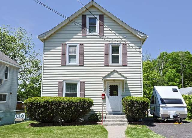 Property at 207 Highland Ave, Maybrook, NY 12543, 3 beds, 1 bath