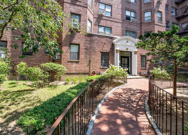 Property at 6141 Saunders St Unit B38/B39, Rego Park, NY 11374, 3 beds, 2 baths