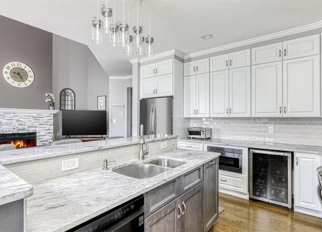 Property at 36 Pinehurst Cir, Monroe, NY 10950, 4 beds, 3.5 baths