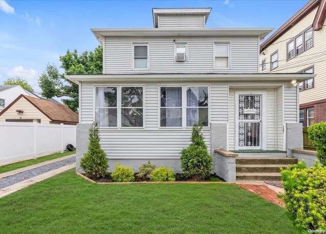 Property at 30 Burr Ave, Hempstead, NY 11550, 4 beds, 2 baths