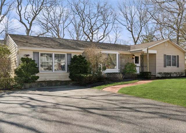 Property at 46 Neptune Ave, Hampton Bays, NY 11946, 4 beds, 1.5 baths