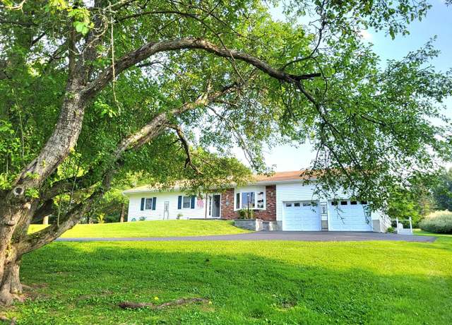 Property at 49 Houtman Dr, Walden, NY 12586, 3 beds, 2 baths