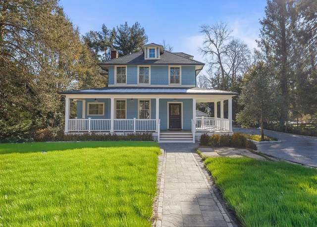 Property at 41 Glen Ave, Sea Cliff, NY 11579, 3 beds, 3.5 baths