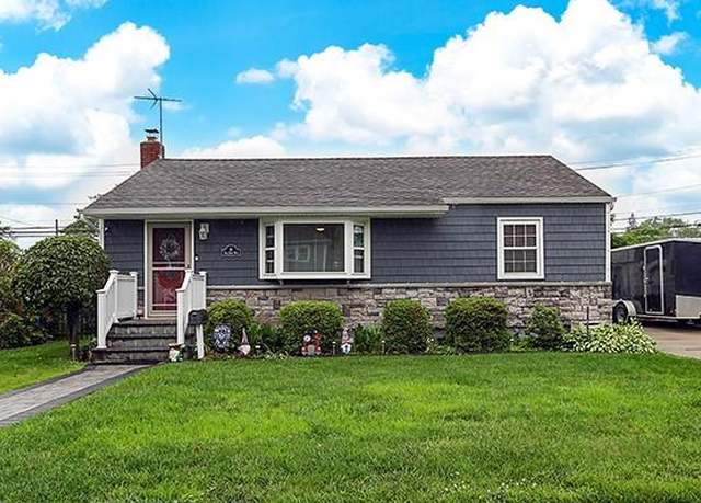 Property at 16 Ford Dr W, Massapequa, NY 11758, 3 beds, 2 baths
