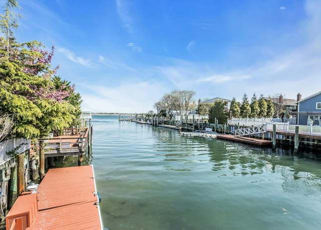 Property at 1402 Bay Blvd, Atlantic Beach, NY 11509, 5 beds, 4.5 baths