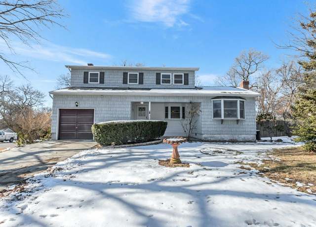 Property at 1280 Waverly Ave, Farmingville, NY 11738, 5 beds, 2 baths