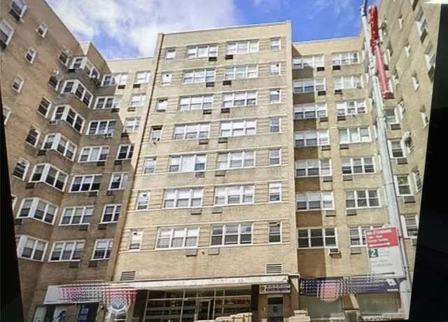 Property at 50 Bayard St Unit 8W, New York (manhattan), NY 10013, 1 bath