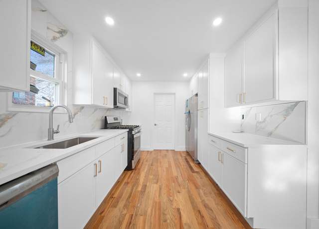 Property at 103-19 177 St, Jamaica, NY 11433, 4 beds, 3 baths