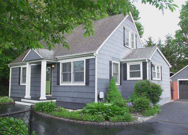 Property at 113 east 12th St, Huntington Station, NY 11746, 3 beds, 3 baths