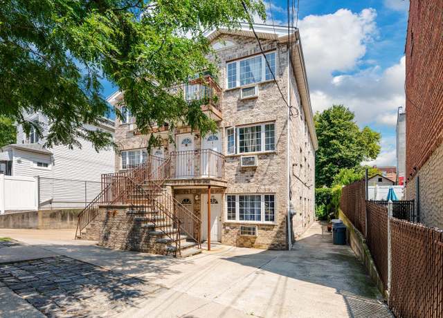 Property at 1570 Bogart Ave Unit A, Bronx, NY 10462, 9 beds, 6 baths