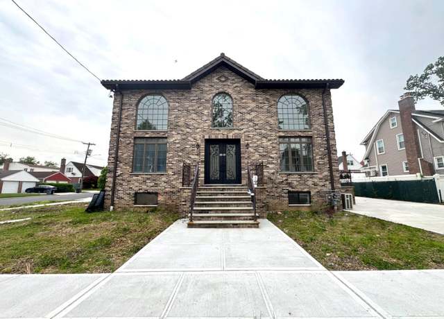 Property at 36-46 205th St, Bayside, NY 11361, 4 beds, 4 baths