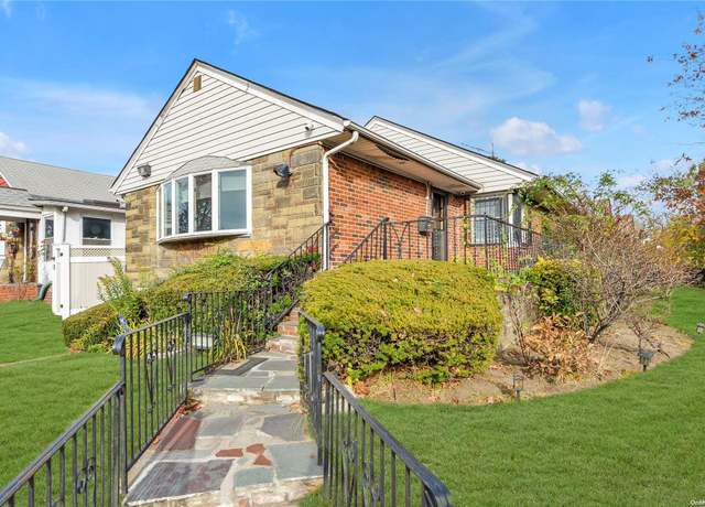 Property at 73-91 Park Dr, Kew Garden Hills, NY 11367, 3 beds, 2 baths