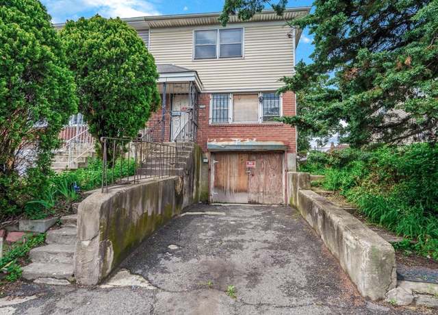 Property at 105-14 Van Wyck Expy, Richmond Hill S., NY 11419, 3 beds, 1.5 baths
