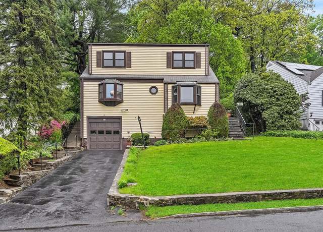 Property at 16 Garretson Rd, White Plains, NY 10604, 3 beds, 1.5 baths