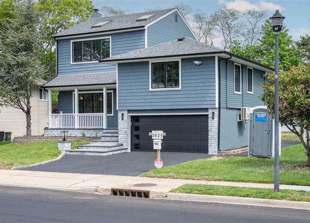 Property at 3625 Lynn Ln, Wantagh, NY 11793, 4 beds, 3.5 baths