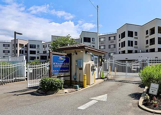 Property at 725 Miller Ave #137, Freeport, NY 11520, 2 beds, 2 baths