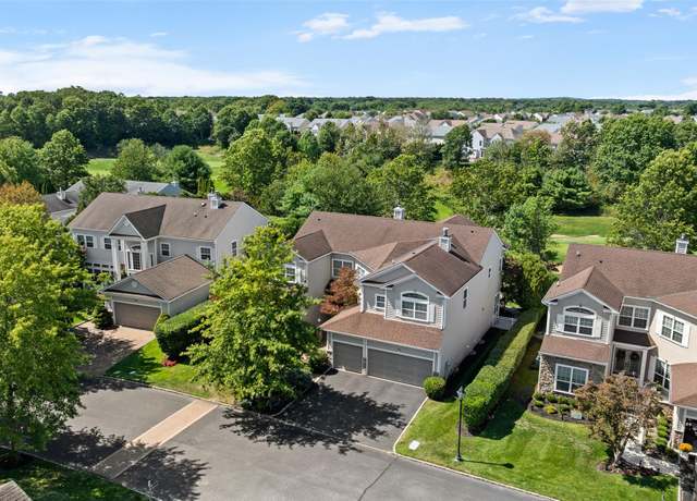 Property at 96 Hamlet Dr, Mount Sinai, NY 11766, 5 beds, 5.5 baths
