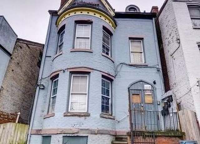 Property at 205 Broadway, Newburgh, NY 12550, 5 beds, 4 baths