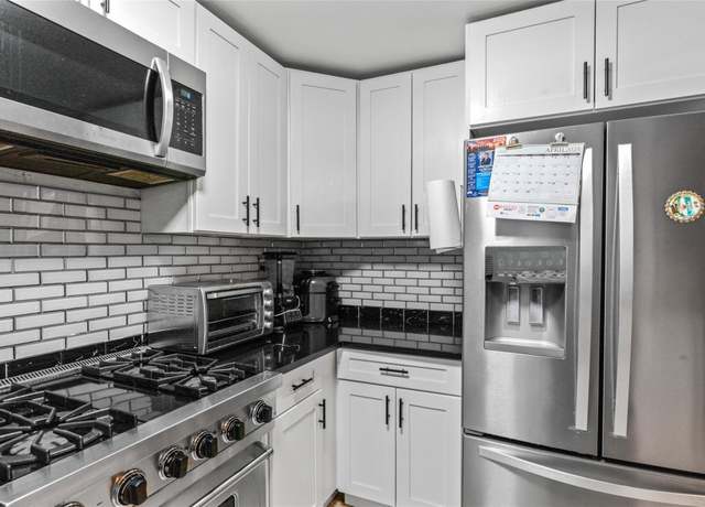 Property at 187-15 120th Ave, Saint Albans, NY 11412, 4 beds, 1.5 baths