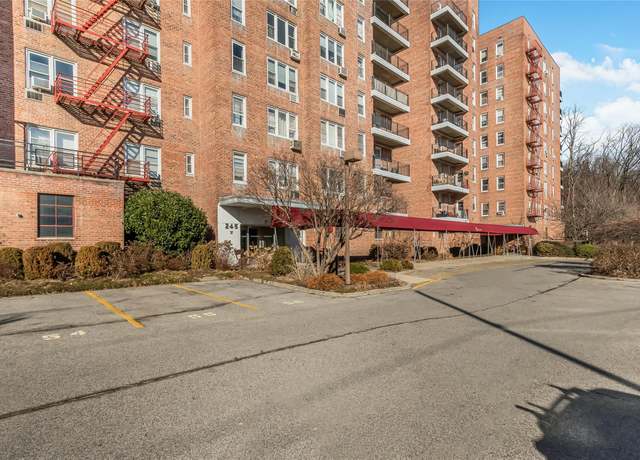 Property at 245 Rumsey Rd Unit 4K, Yonkers, NY 10701, 2 beds, 1 bath