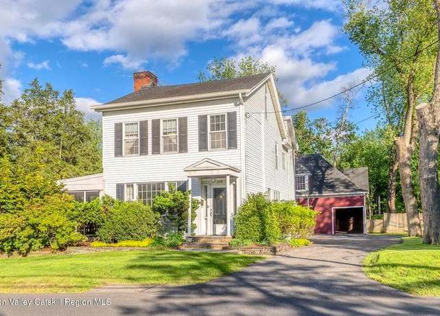Property at 276 Pearl St, Kingston, NY 12401, 3 beds, 2.5 baths
