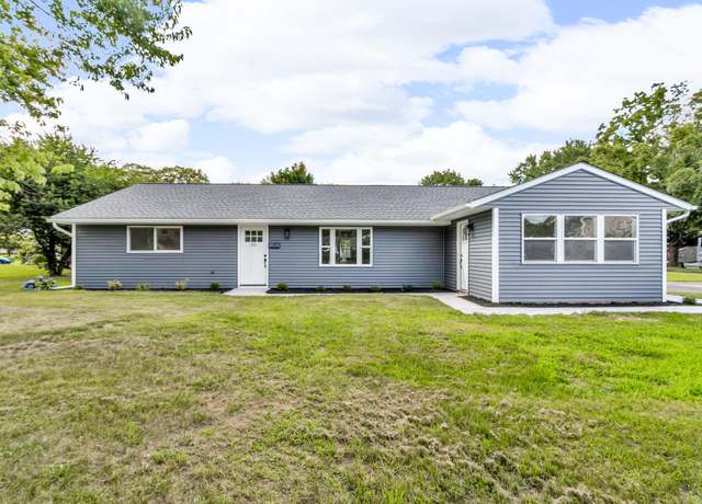 Property at 50 Appletree Dr, Saugerties, NY 12477, 4 beds, 2 baths
