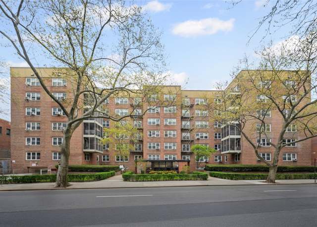 Property at 9231 57th Ave Unit 3K, Elmhurst, NY 11373, 2 beds, 2 baths