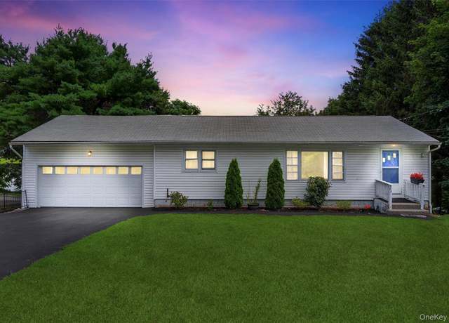 Property at 46 Brescia Blvd, Highland, NY 12528, 3 beds, 1.5 baths
