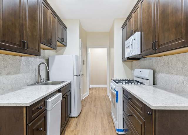 Property at 2922 Barnes Ave Unit 1H, Bronx, NY 10467, 1 bed, 1 bath
