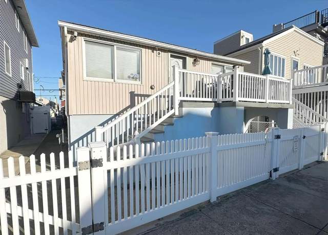 Property at 30 Delaware Ave, Long Beach, NY 11561, 3 beds, 2 baths