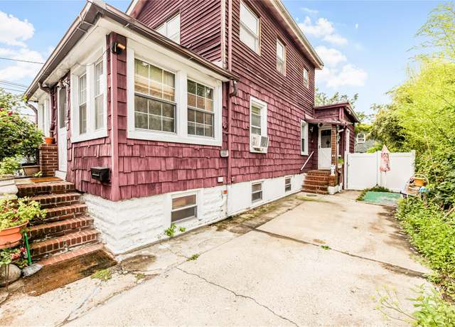 Property at 97 Hawkins St, Bronx, NY 10464, 3 beds, 2 baths