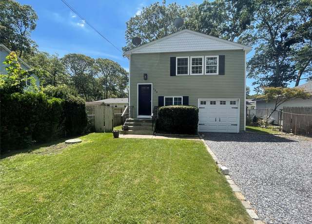 Property at 194 Moriches Ave, Mastic, NY 11950, 5 beds, 2 baths