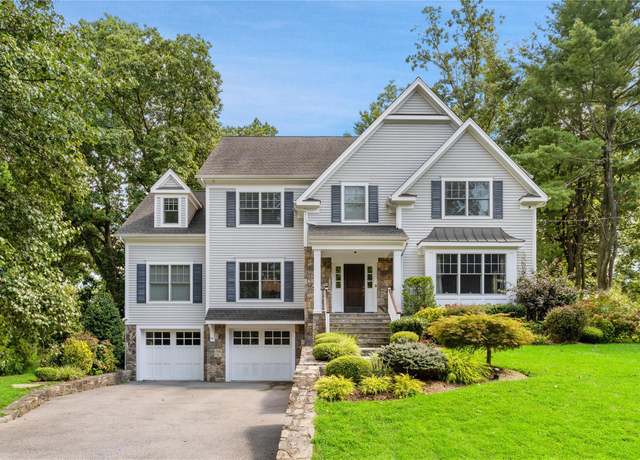 Property at 24 Myrtledale Rd, Scarsdale, NY 10583, 5 beds, 5.5 baths