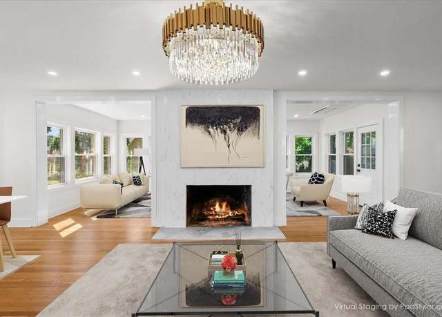 Property at 4 Woodland Pl, White Plains, NY 10606, 7 beds, 6.5 baths